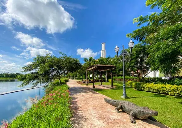 Calçadão do lago