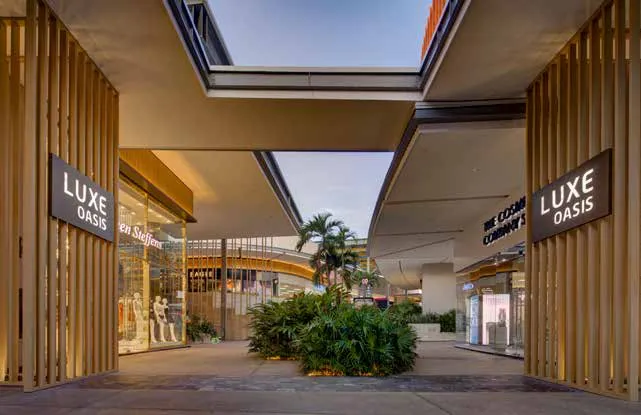 Luxe Oasis